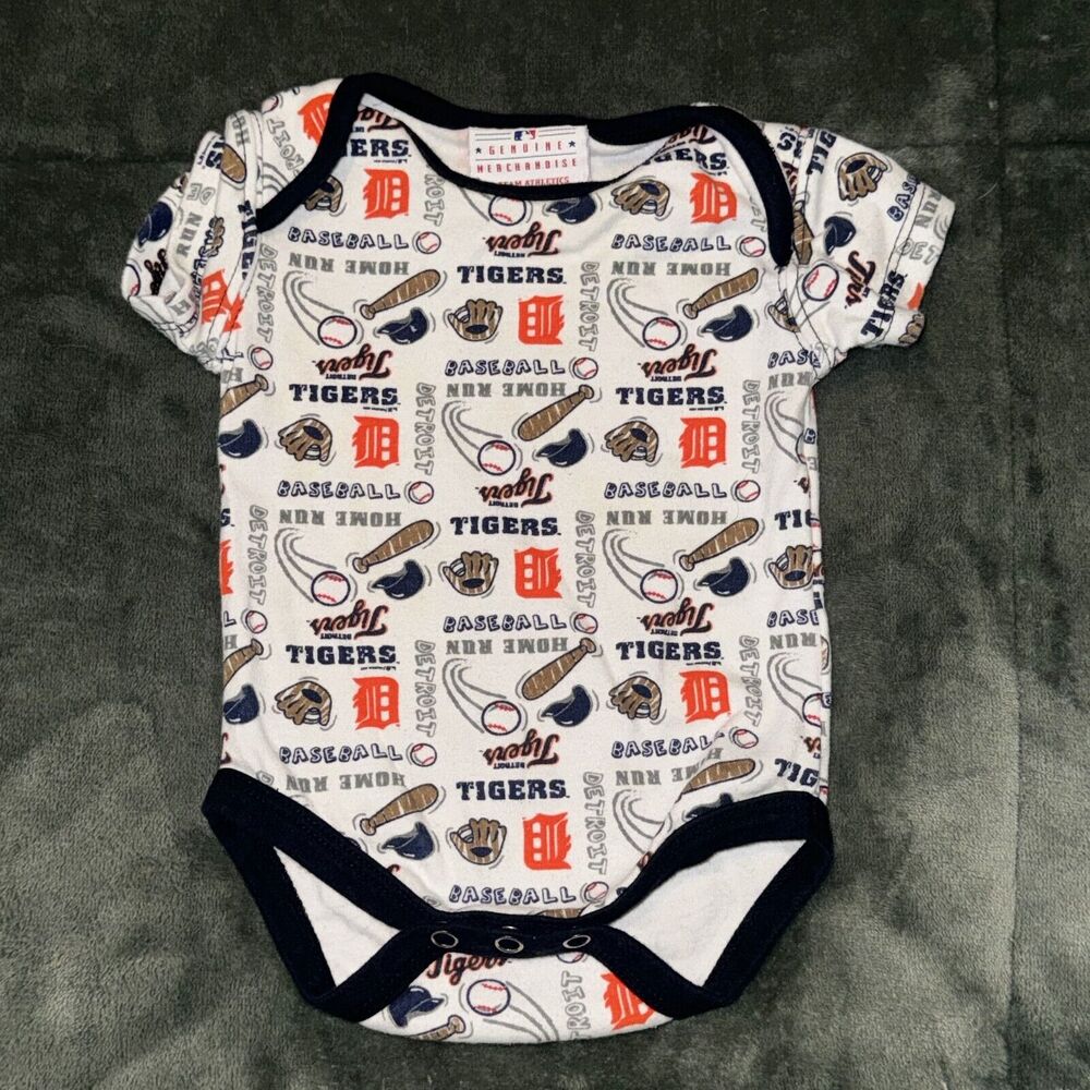 Genuine Merchandise One-Piece New Baby 0-3 Months White Detroit Tigers Baseball